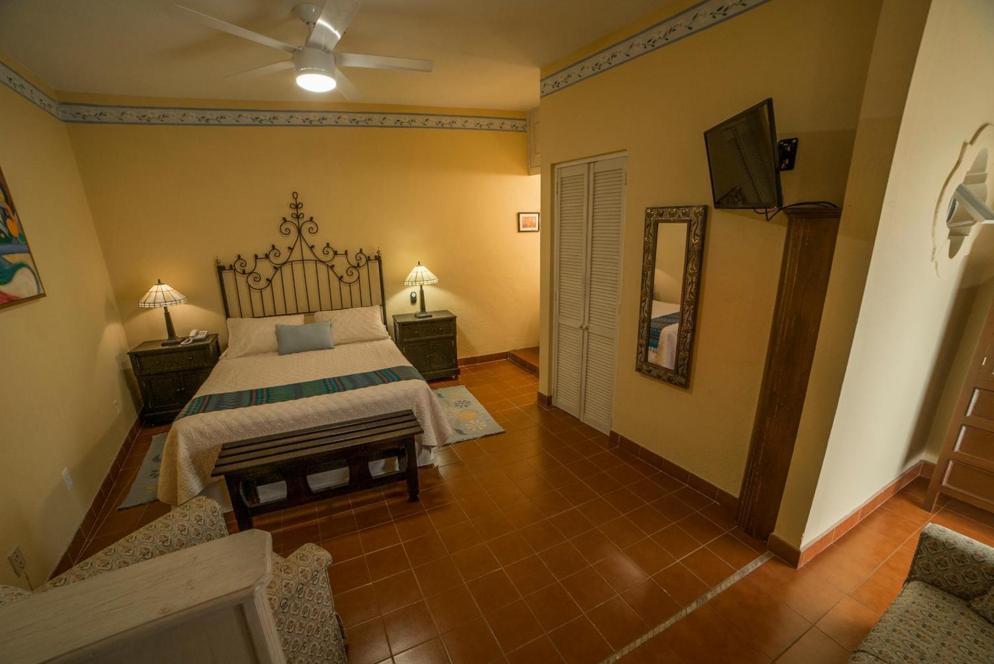 Villa Mirasol ซานมิเกล เด อาเญนเด ภายนอก รูปภาพ